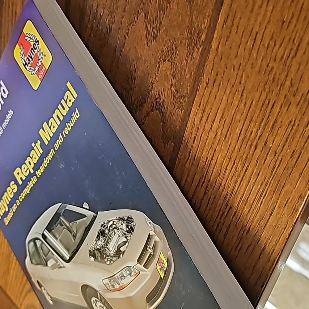Haynes Honda Accord 1998-2002 Repair Manual H42014 - Picture 4 of 4